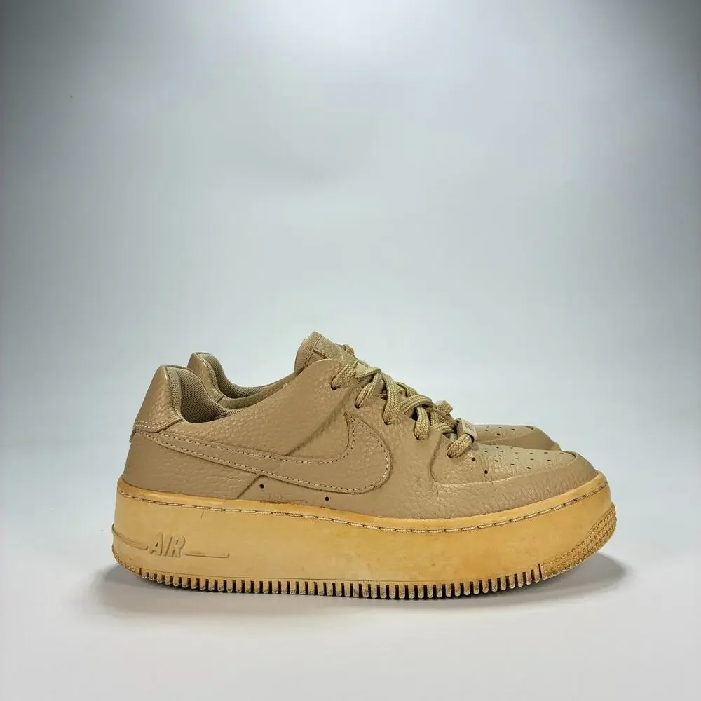 Nike Air Force 1 Sage Low Club Gold Platform Sneakers CT0012-200 Women's Size 7